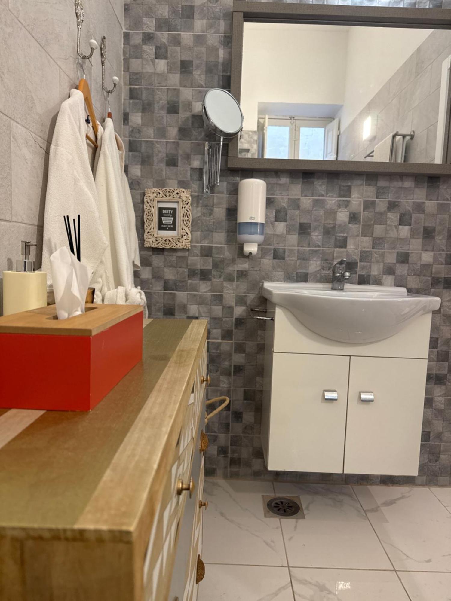 Bebirgu Palazzino Luxury 2 Jacuzzi To Share Apartment Exterior foto